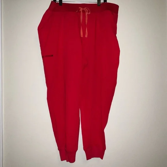 Figs High Waisted Zamora Jogger Scrub Pants Pop Red Nurse Hospital size 4XLR New - Picture 2 of 11